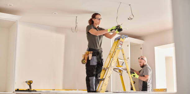 Best Residential Electrician Services  in Hartford City, IN